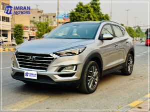 Hyundai Tucson (AWD) Silver