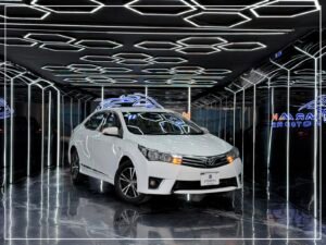 Toyota Corolla Altis 1.6 Automatic (2015)